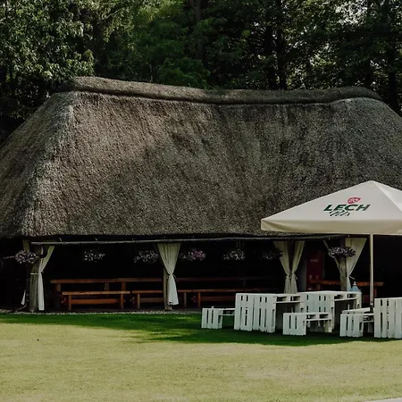 Pod Strzechą W Giewartowie Ośrodek wypoczynkowy