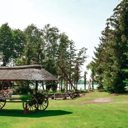 Pod Strzechą W Giewartowie *