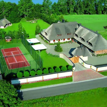 Pod Strzechą W Giewartowie * Giewartów